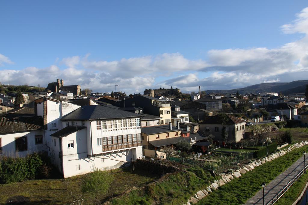 Venecia Bed&Breakfast Villafranca Del Bierzo Buitenkant foto